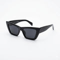 SUNGLASS 205029 - LADIES - POINTED CATEYE - POLARISED - BLACK - SMALL