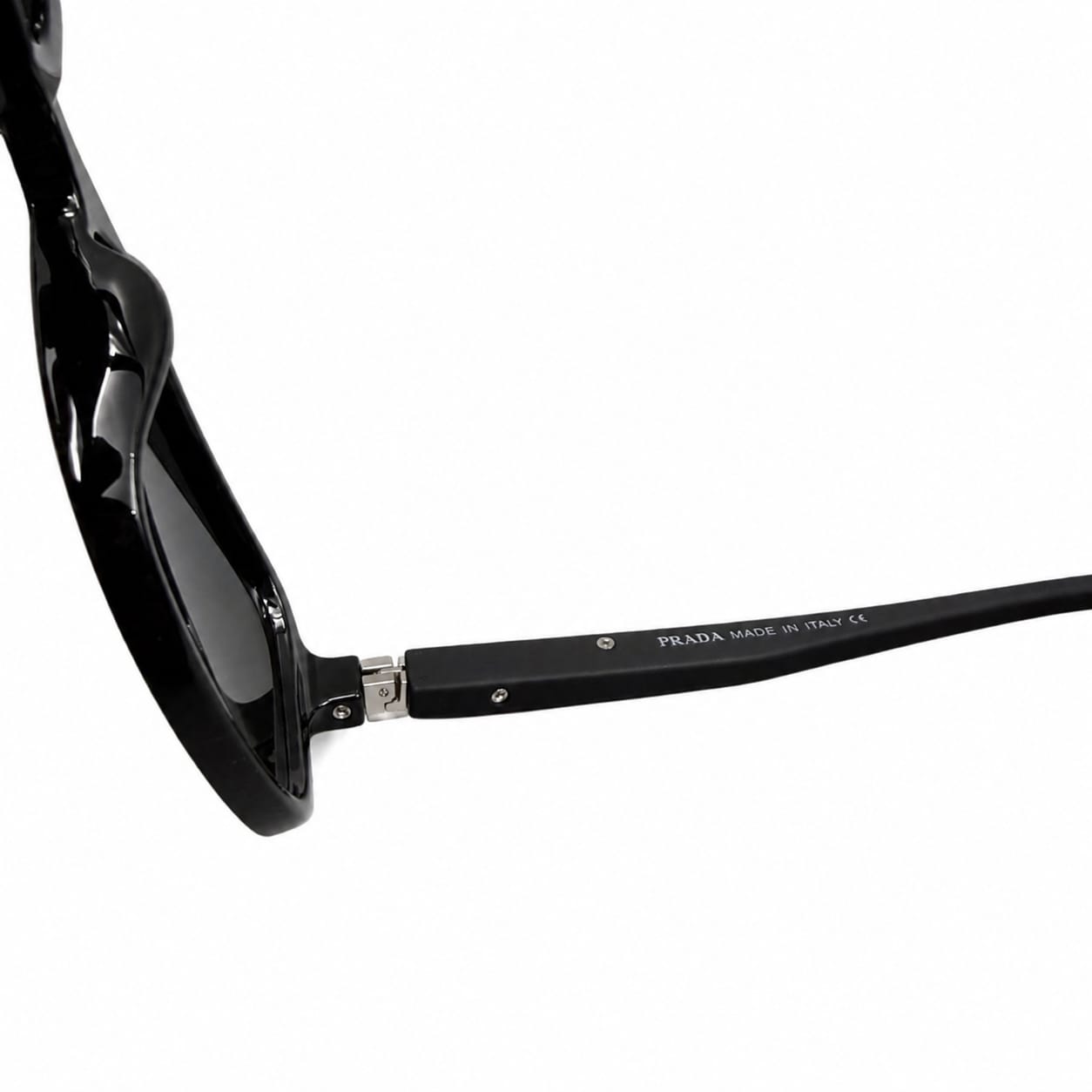 PR 8001 - GLOSSY BLACK - MATTE BLACK SIDE - POLARISED - STRECHABLE SIDE BRANDING - ACETATE - PREMIUM