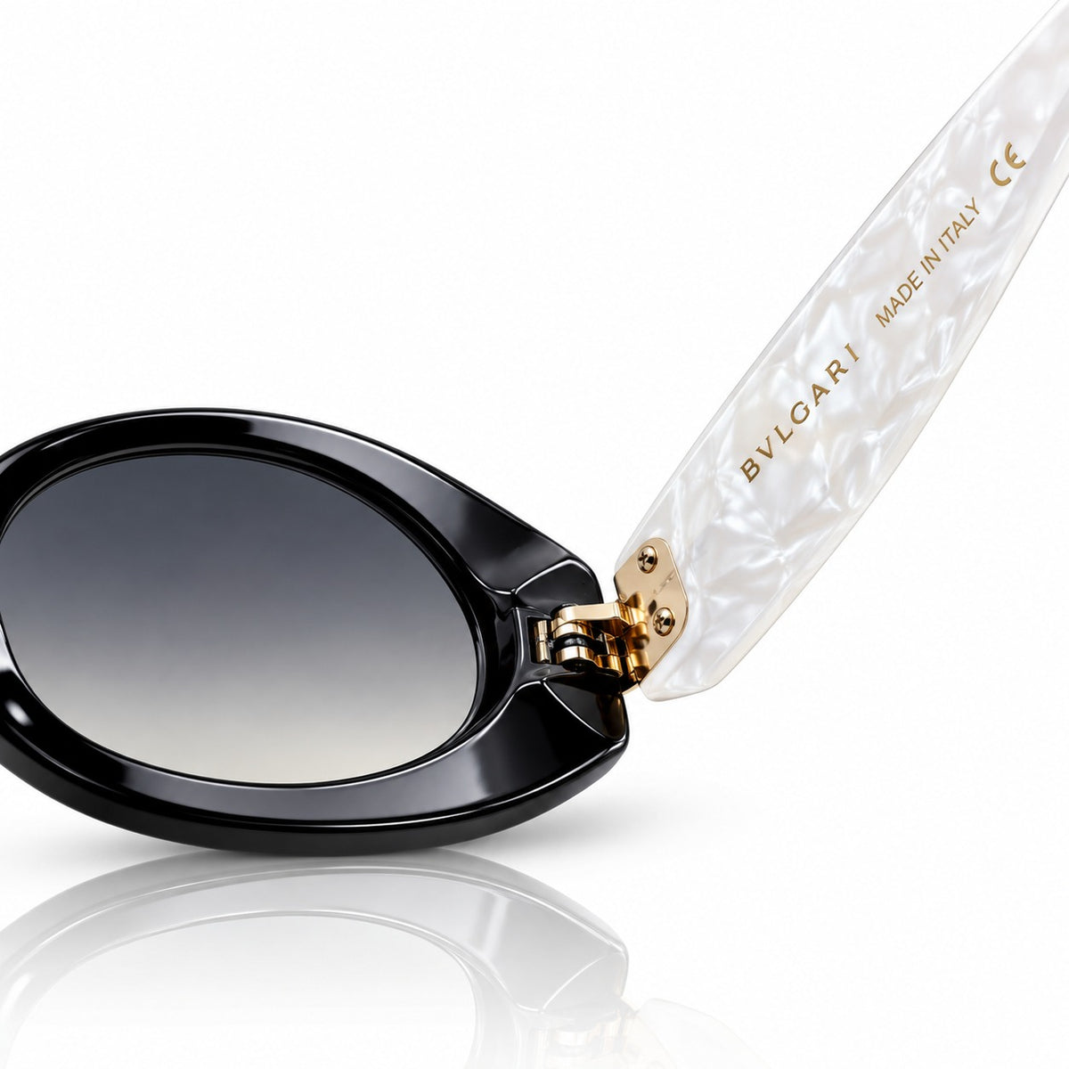 BVL 23608 - GORGEOUS - CHUNKY OVAL - BOLD - BLACK - PEARL WHITE - WOMEN